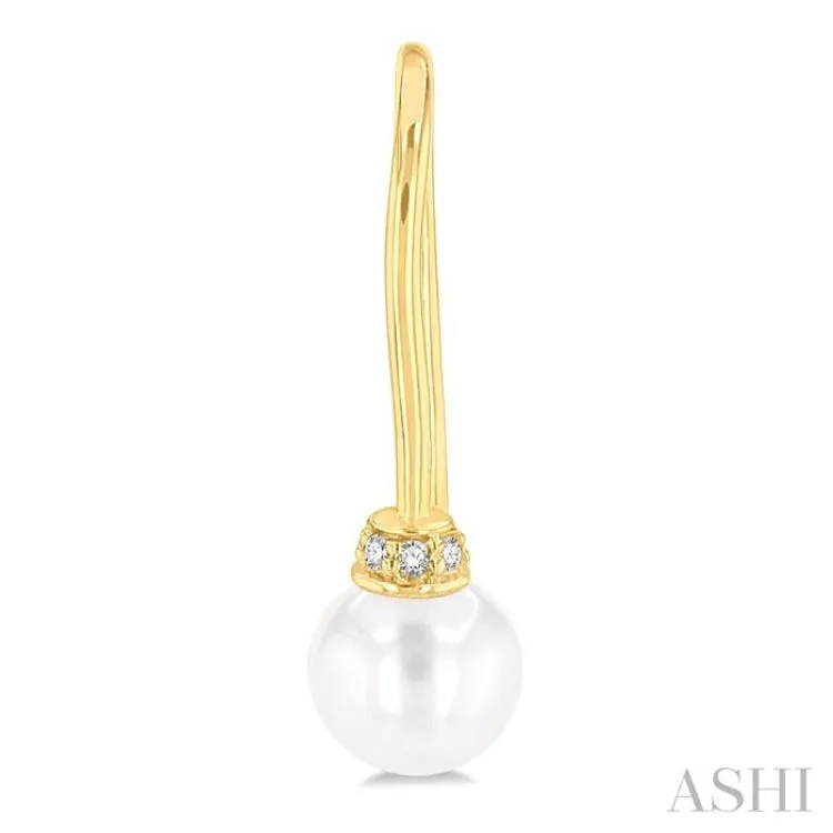 1/20 ctw Petite 5.5 MM Cultured Pearls and Round Cut Diamond Fashion Earring in 10K Yellow Gold