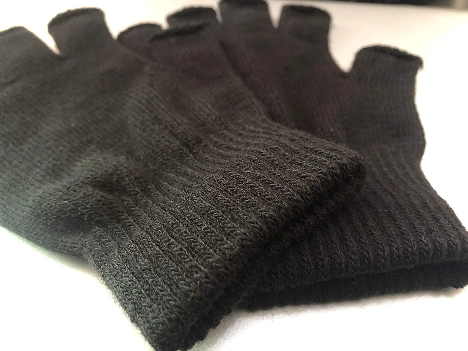 2 Pair Half Finger Gloves Winter Knit Touchscreen Warm Stretchy Mittens Fingerless Gloves in Common Size for Men and Women,black