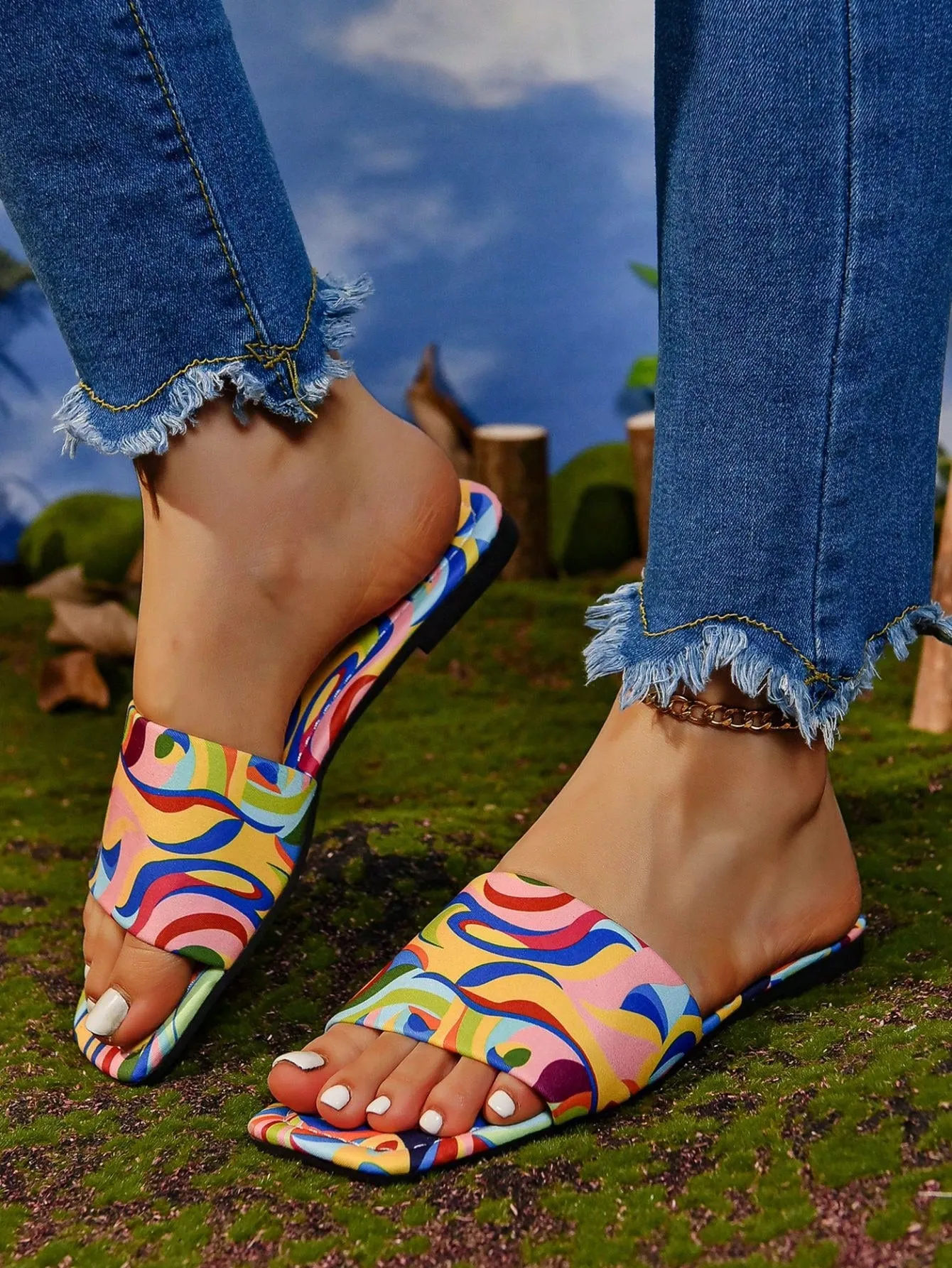 2024 New Fashionable Women's Outdoor Cool Drag Colorful Beach Flip-Flops