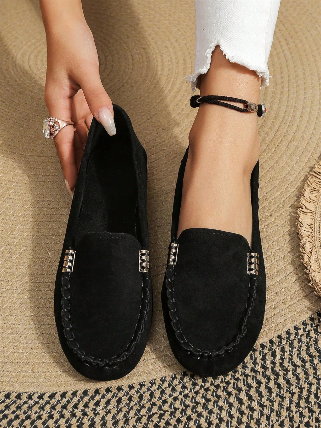 2024 New Style Women's Slip-On Loafers: Retro Preppy Chic for Pregnant Women