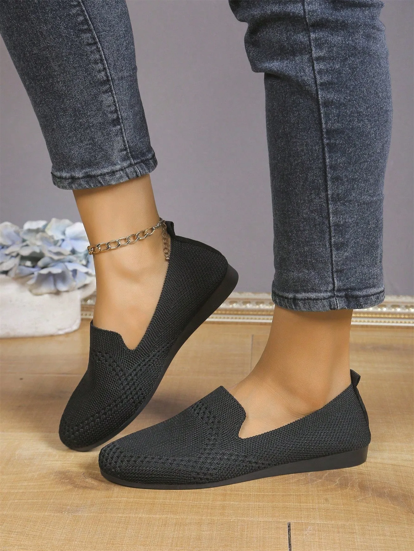 2024 New Style Women's Slip-On Loafers: Retro Preppy Chic for Pregnant Women