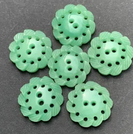 6 Spearmint Green Pie Crust Edged Vintage Buttons -1.7cm