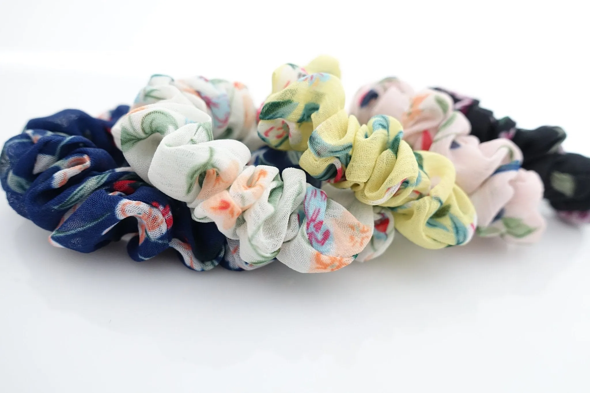 A Pack of 5 Flower Print Hair Elastic Mini Thin floral Scrunchies