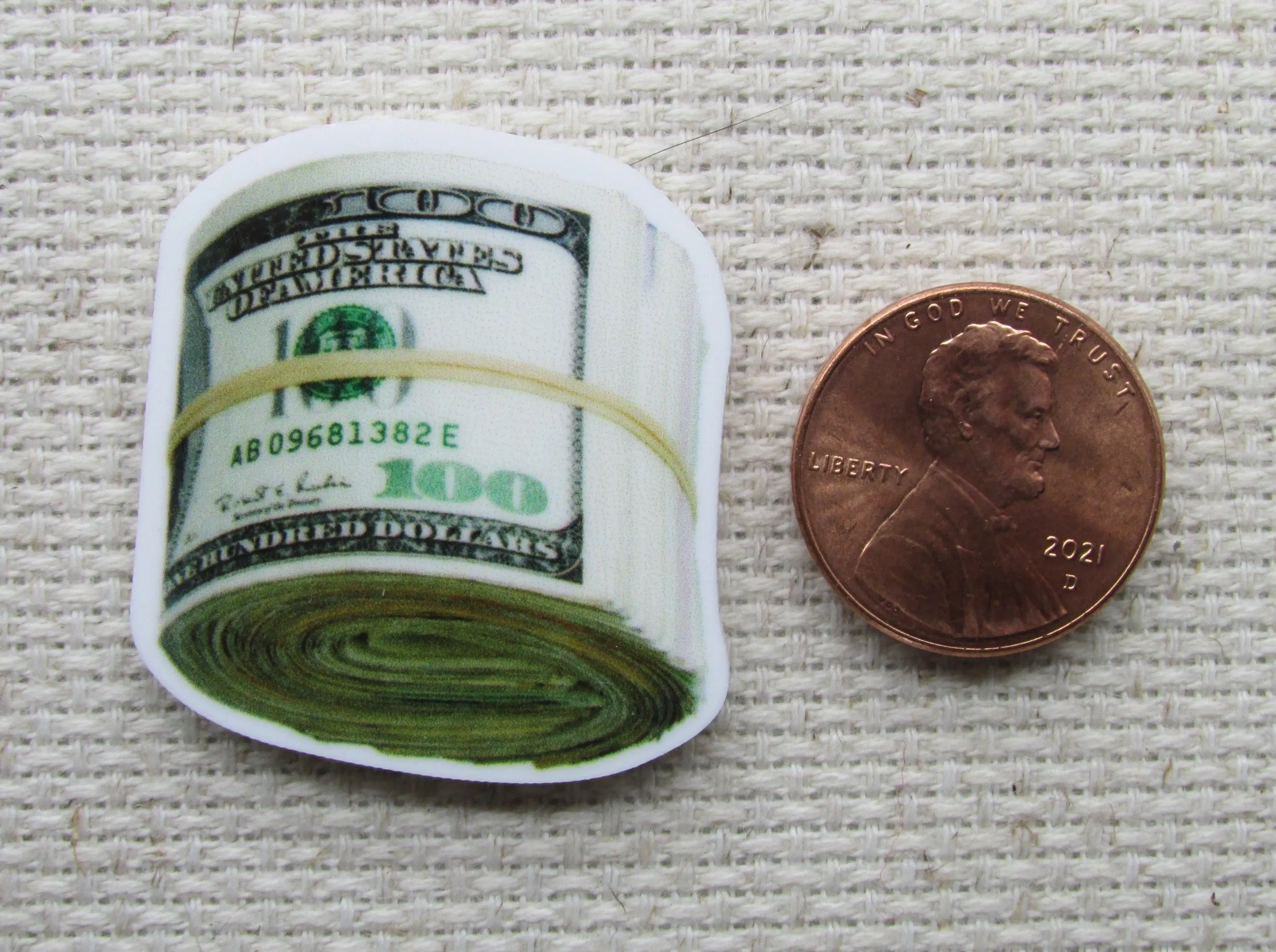 A Roll of Cash Needle Minder, Cover Minder, Magnet LAST ONE!