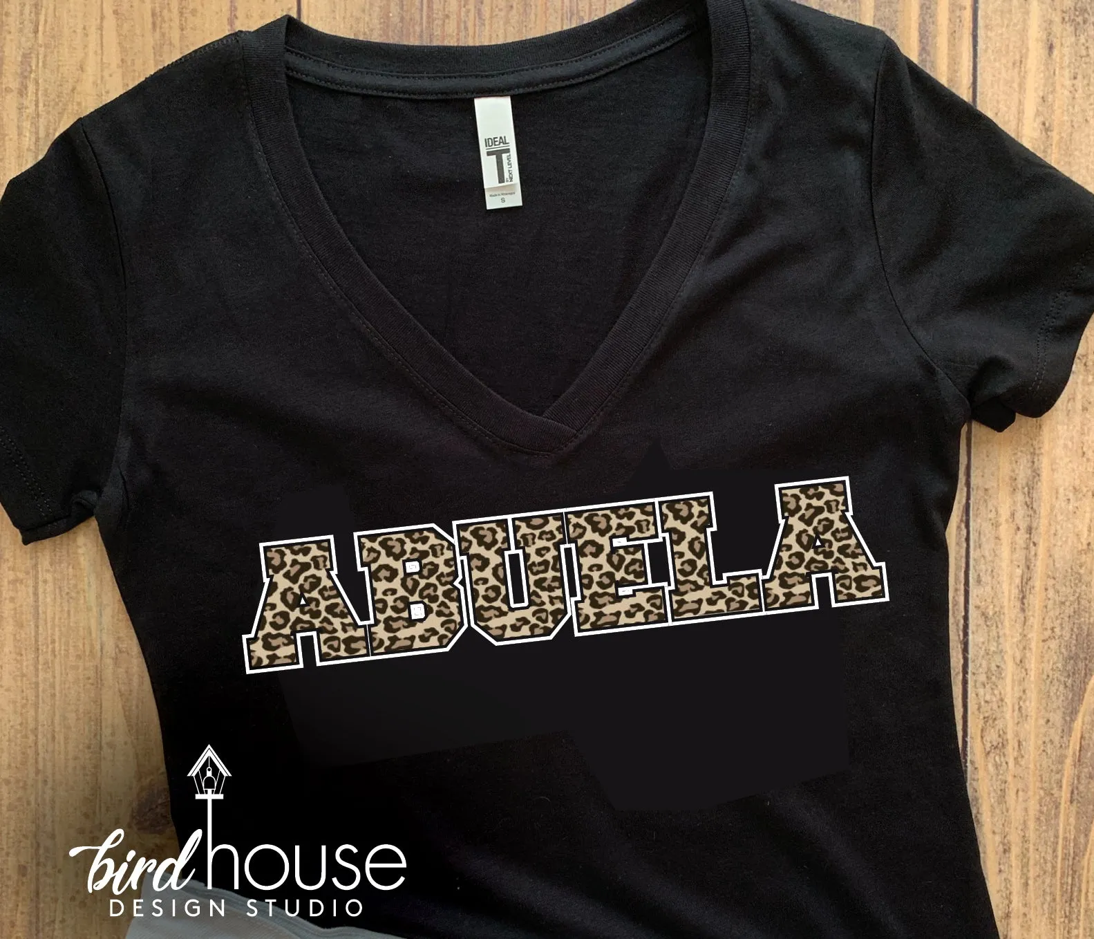 Abuela, Grandma, Mom, Mama ANY NAME, Zebra or leopard Animal Print