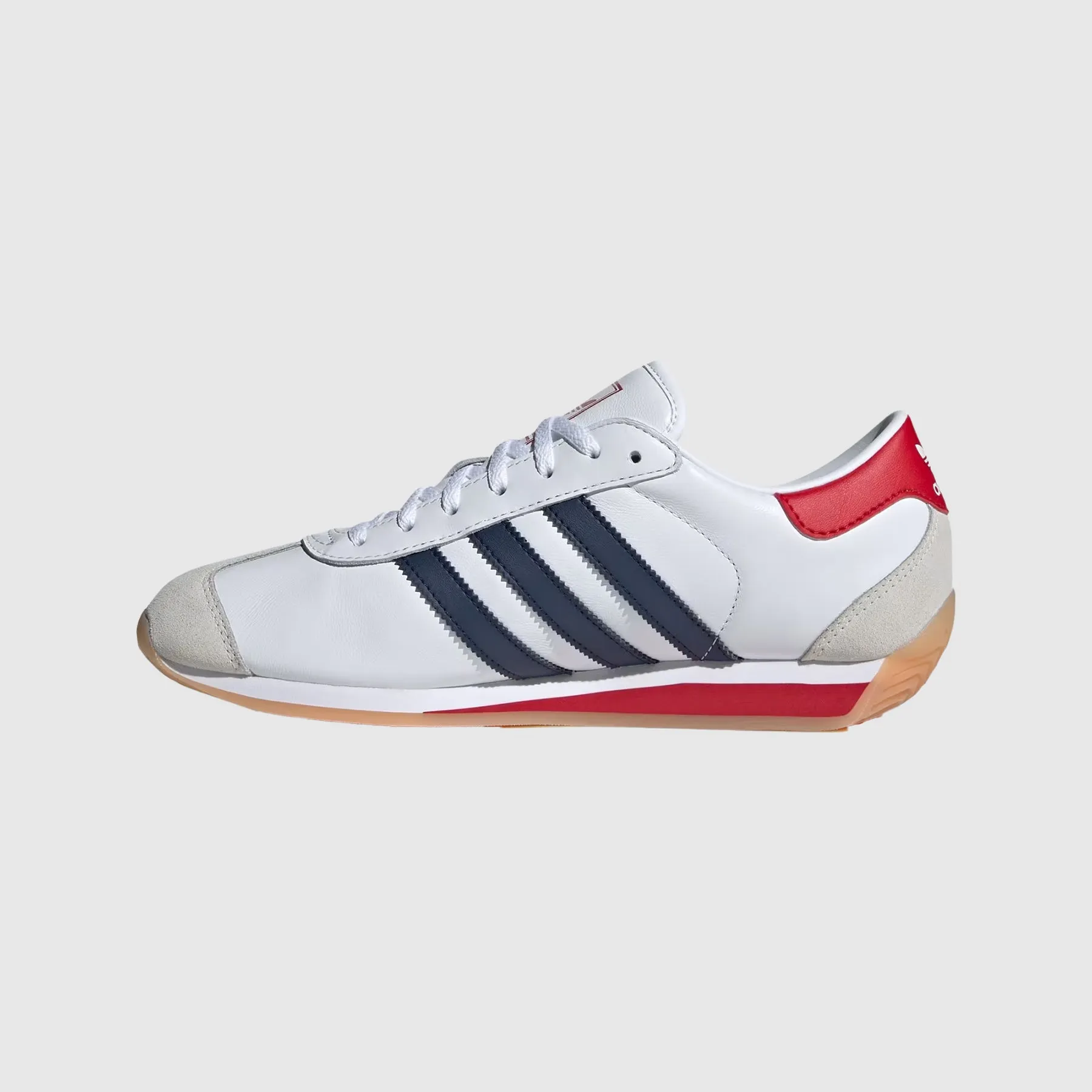 Adidas Country II : White