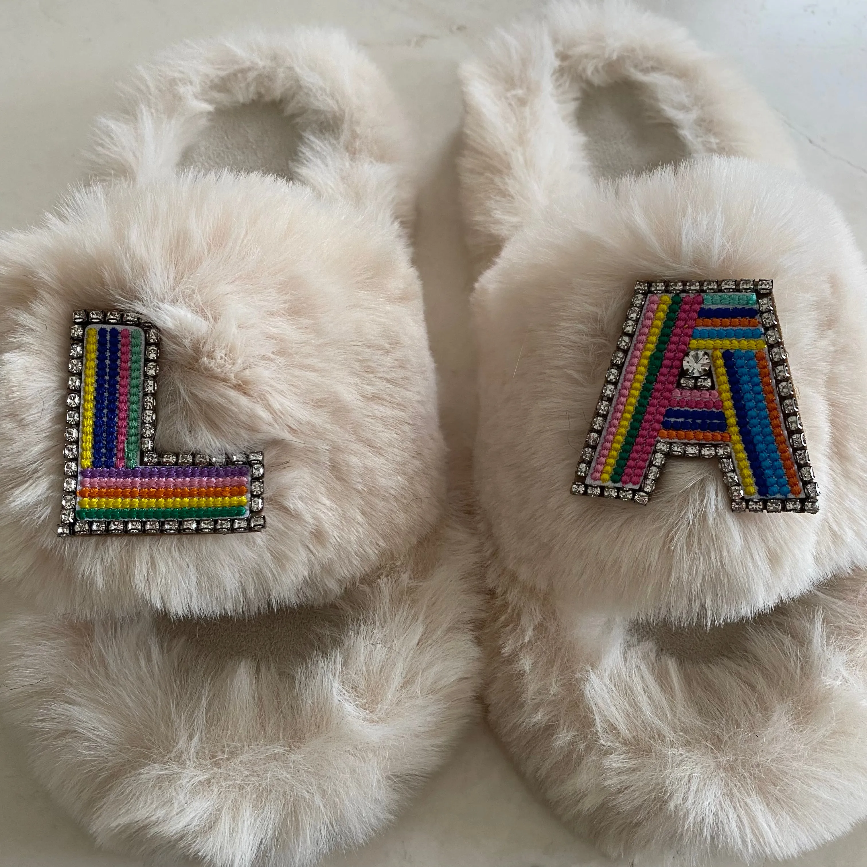 Adult Furry Slides Off White