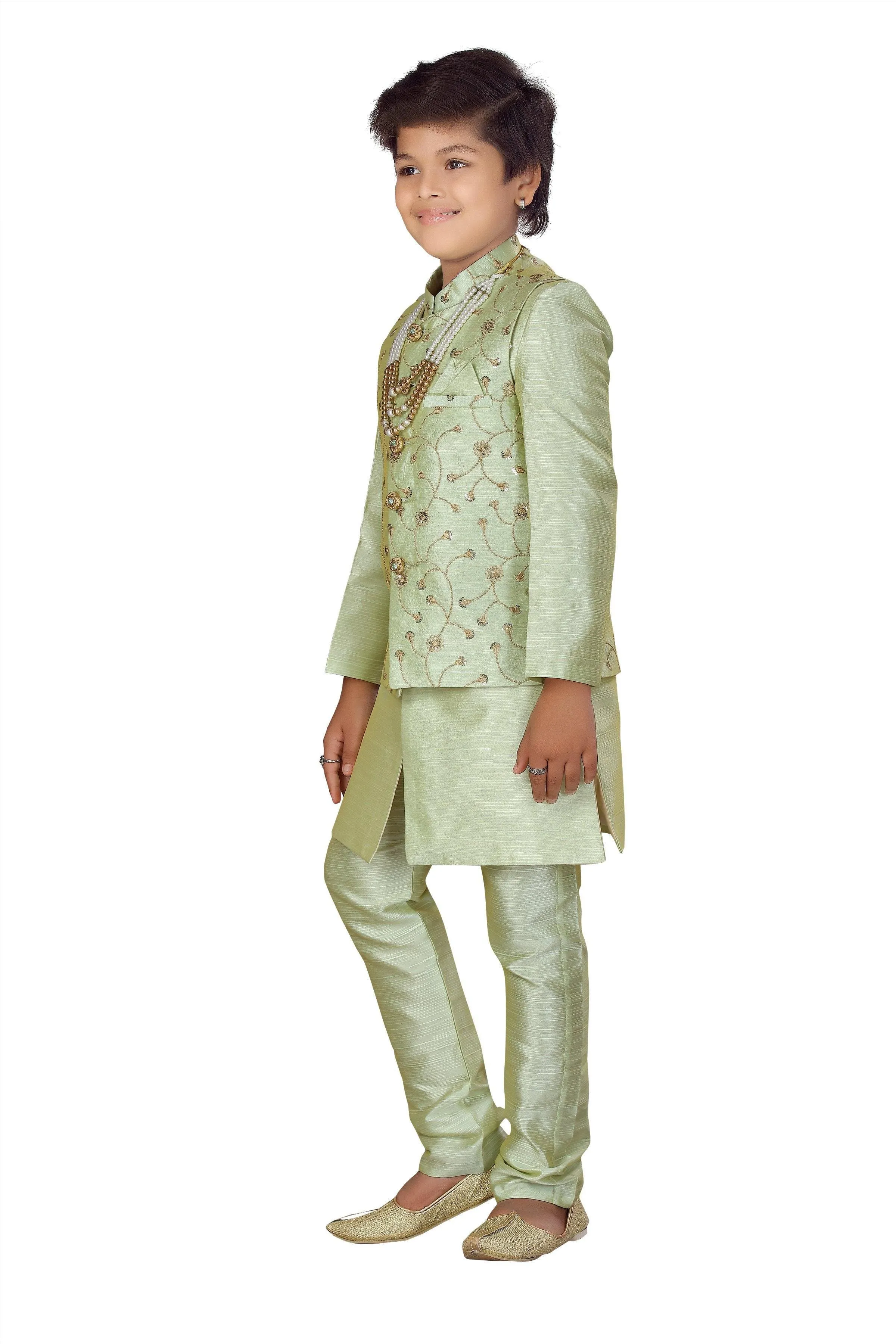 Ahhaaaa Boys' Banarasi Silk Sherwani (Clothing Set)