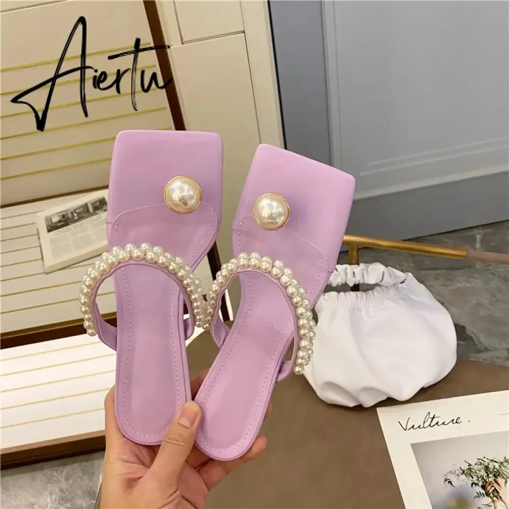 Aiertu Elegant Square Toe Woman Dress Shoes Fashion Low Heels Slippers Ladies New Design Pearl String Bead Strap Sandals