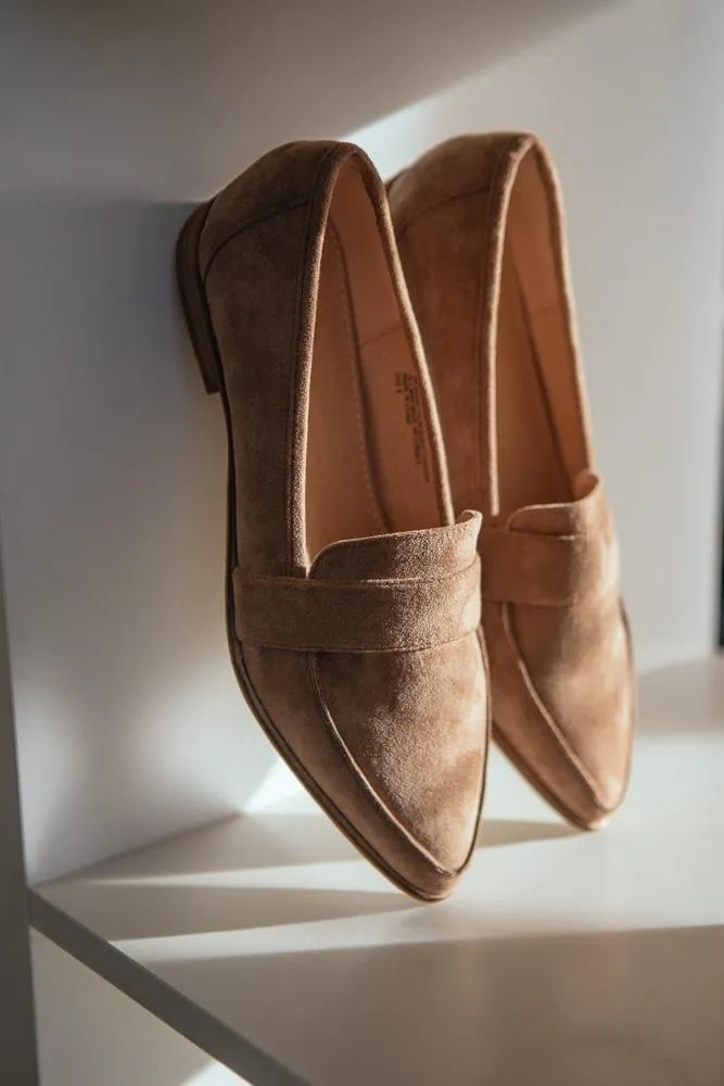 Alma Taupe Loafer