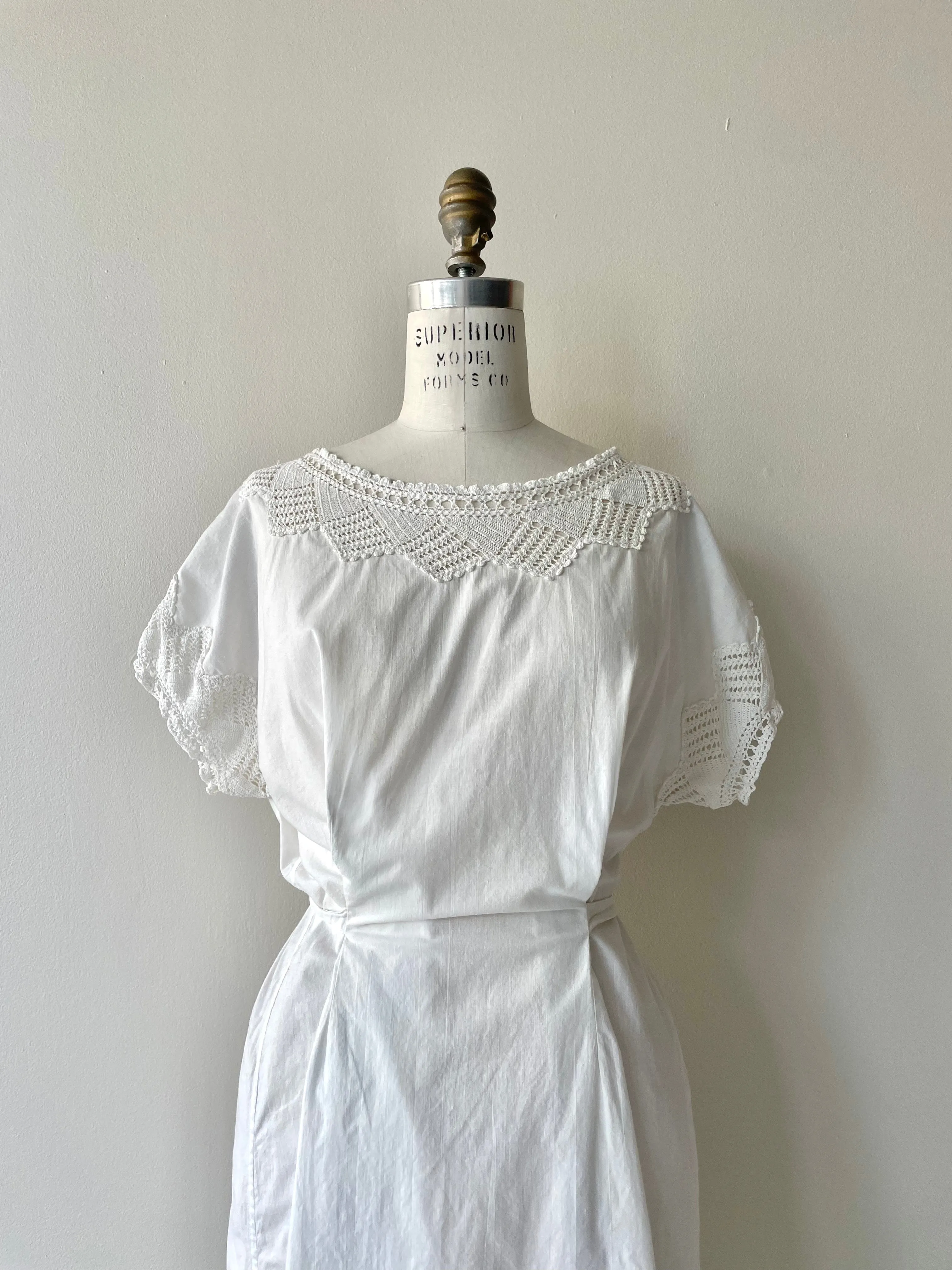 Antique Crochet Collar Nightdress | 1900s