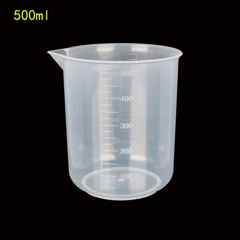 Baking plastic measuring cup