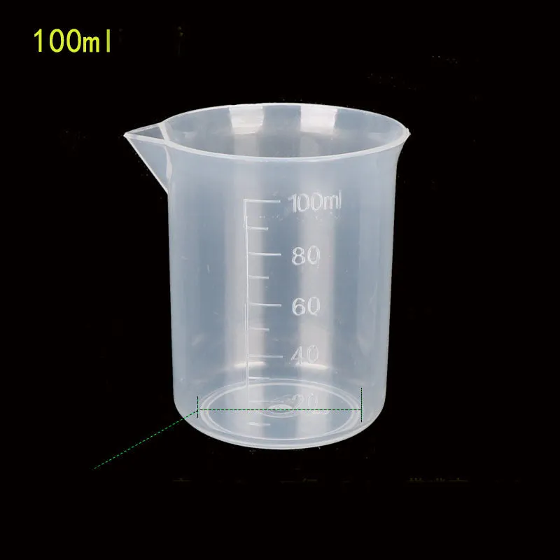 Baking plastic measuring cup