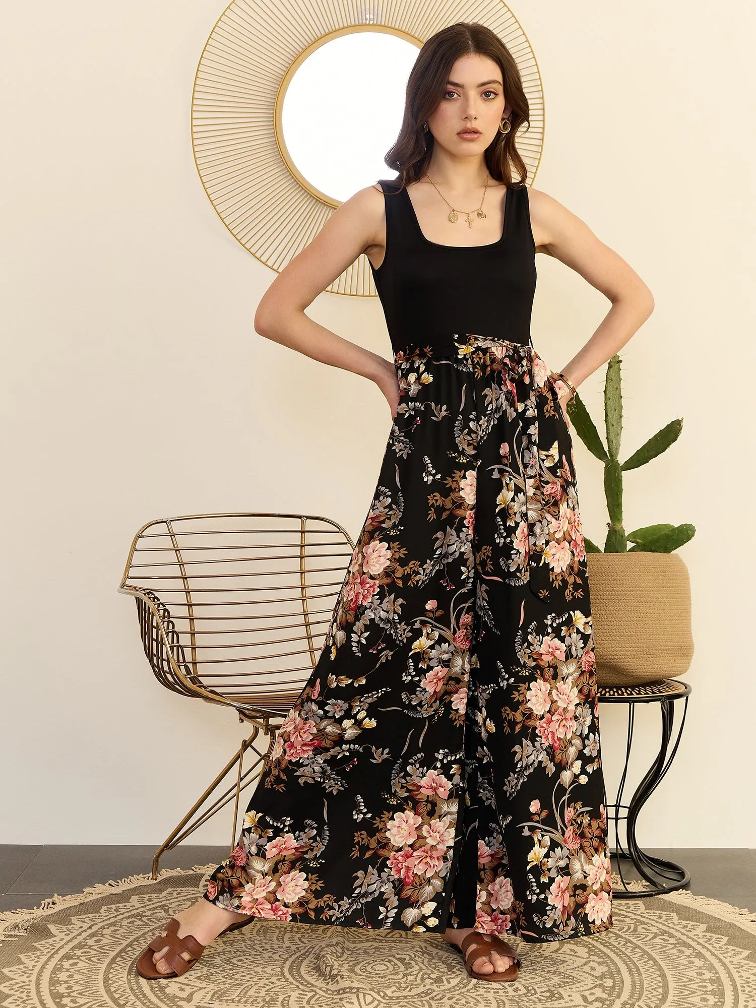 Berrylush Women Black Floral Printed Square Neck Sleeveless Scoop Back Waist Tie-Up Wide-Leg Pleated Maxi Jumpsuit