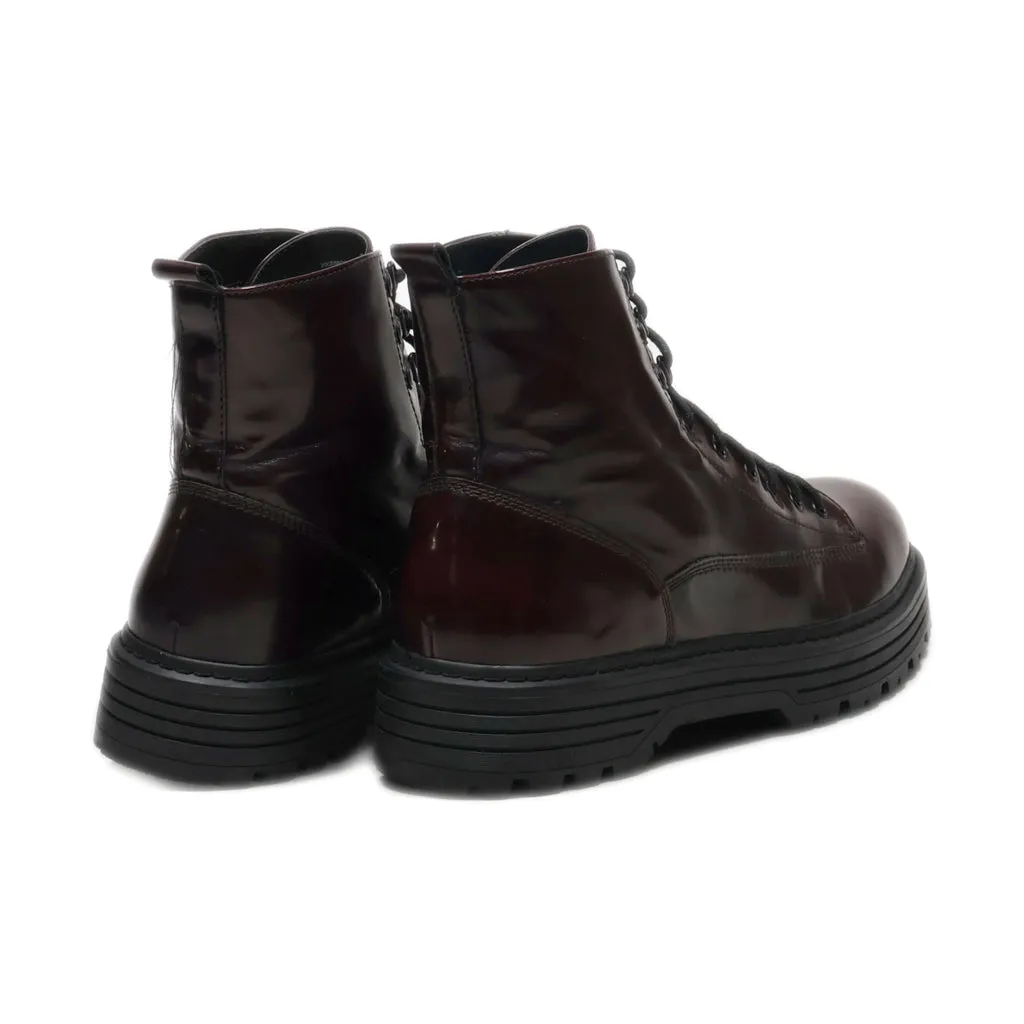 Bershka Casual Boots Latex Maroon Colour For Men