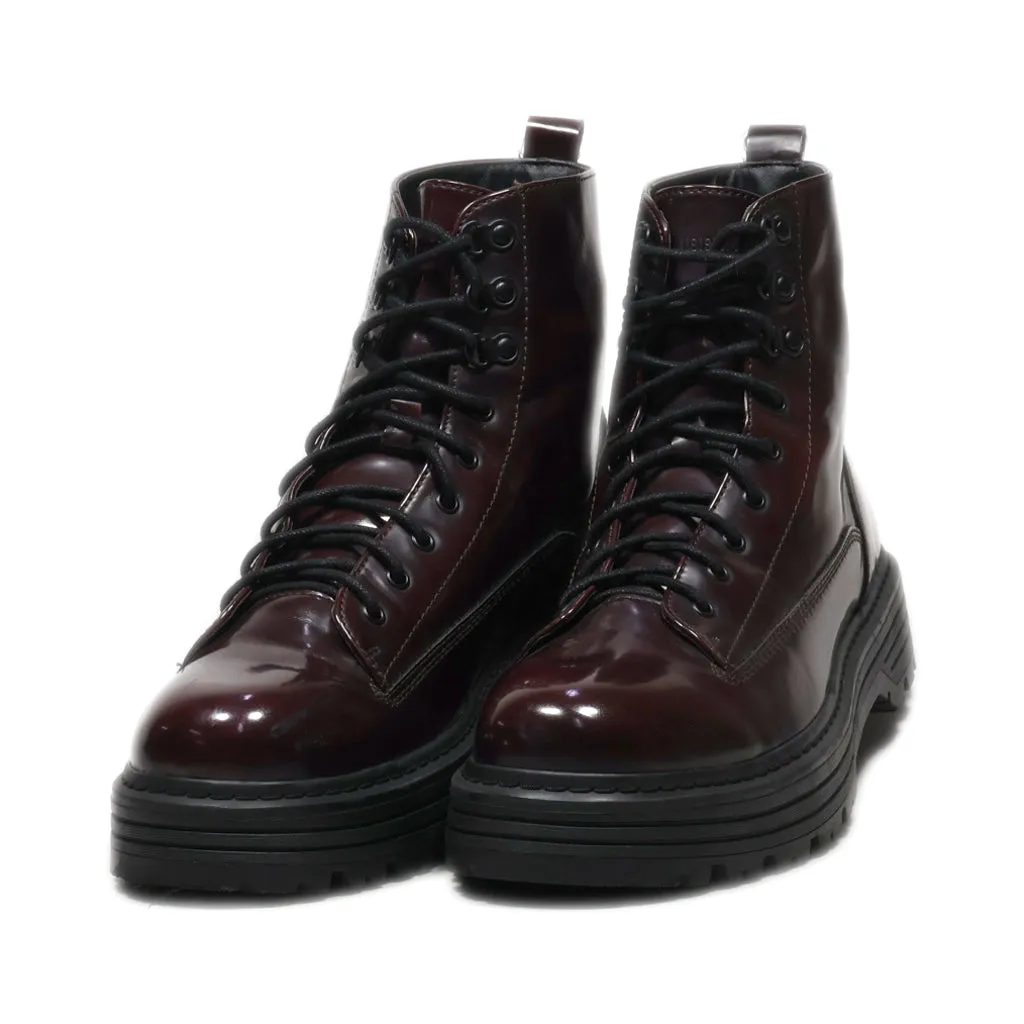 Bershka Casual Boots Latex Maroon Colour For Men