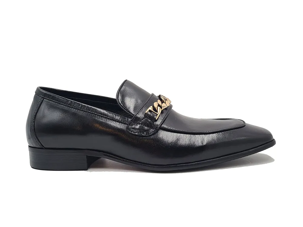 Beveled Squared Toe Loafer