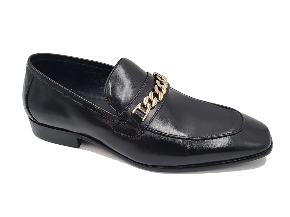 Beveled Squared Toe Loafer