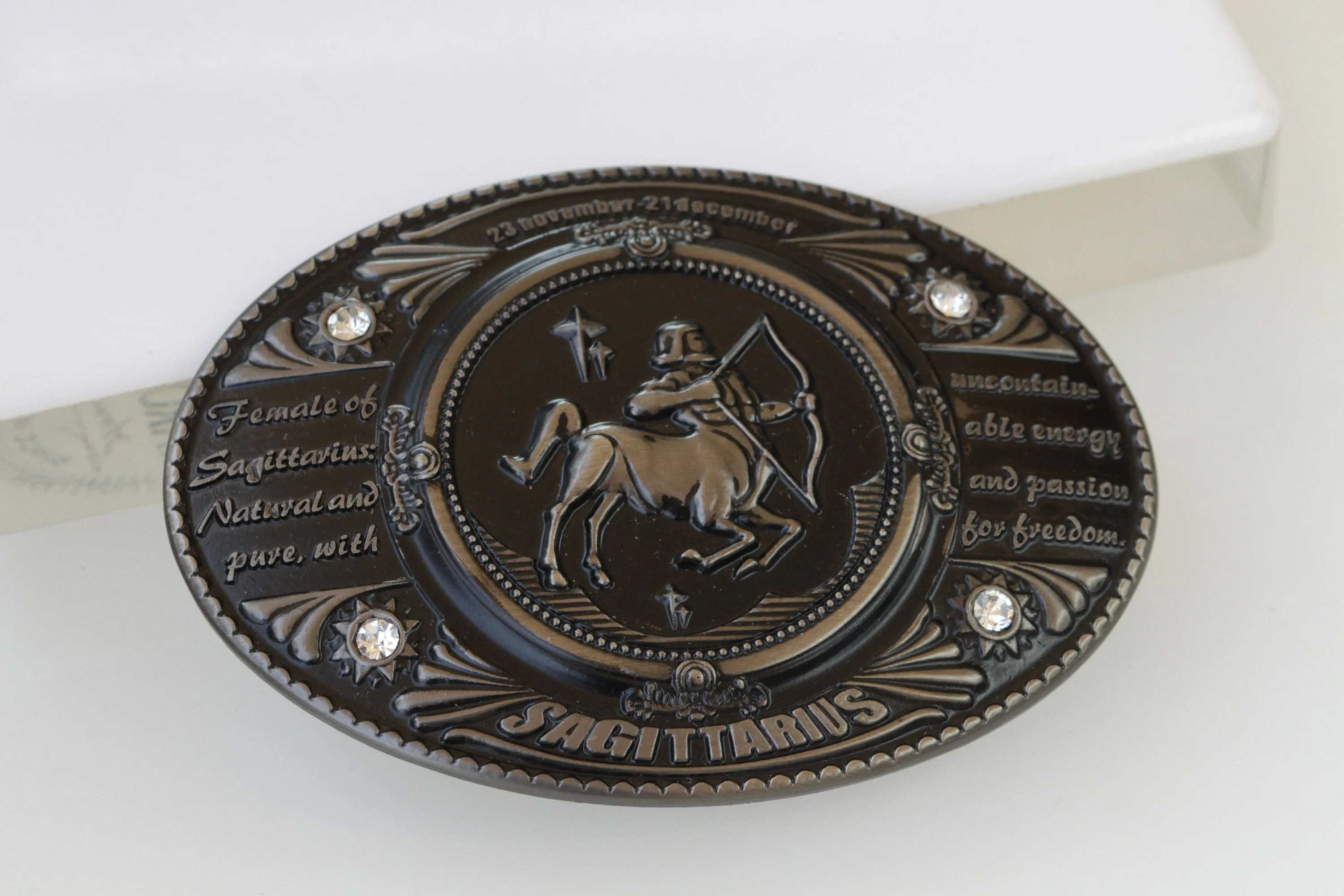 BLACK BUCKLE