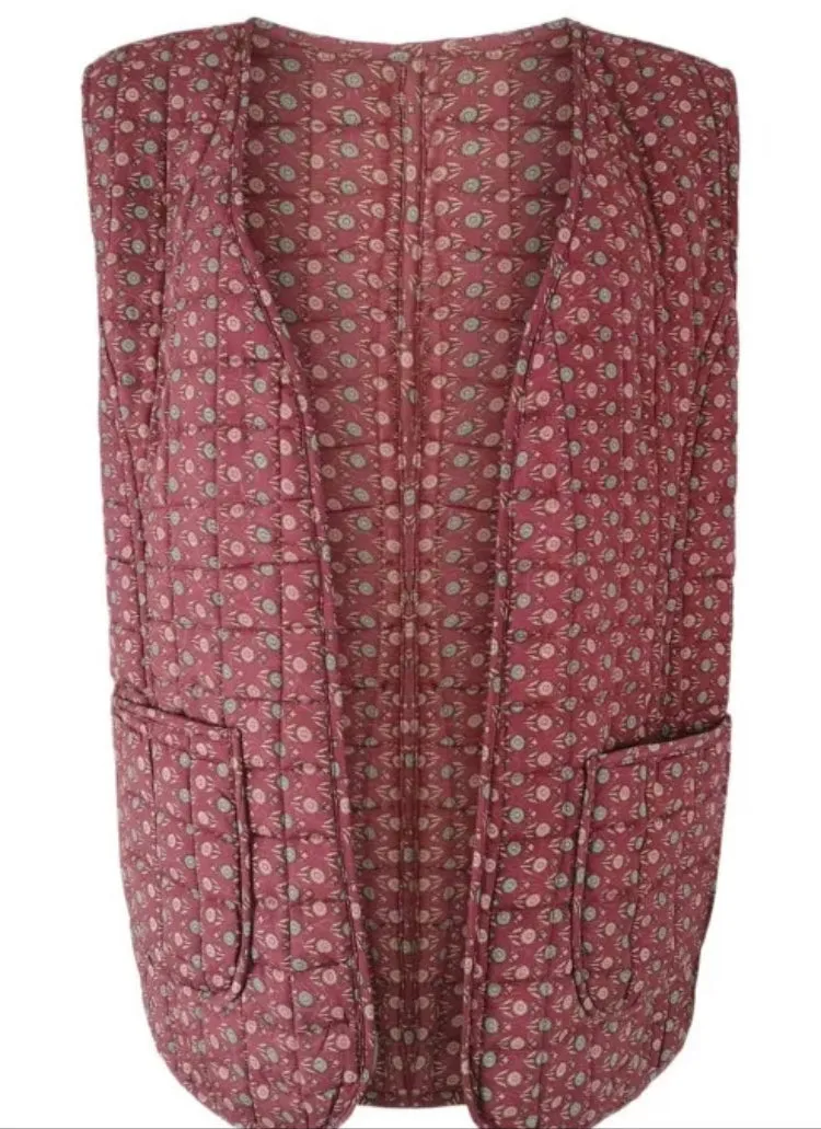 Black Colour Denmark Luna Quilted Waistcoat In Bloom Marsala