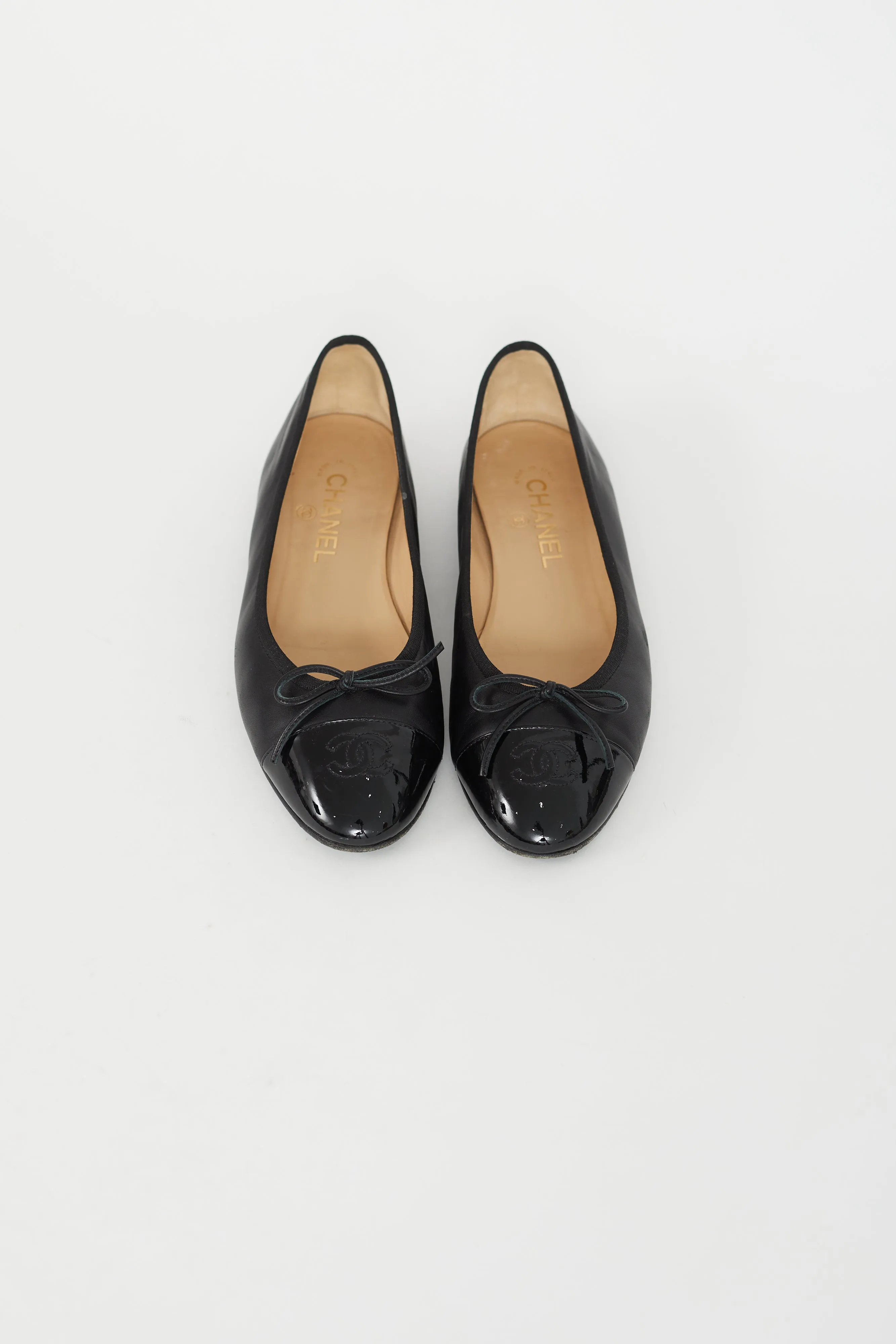 Black Leather Logo Ballet Flat