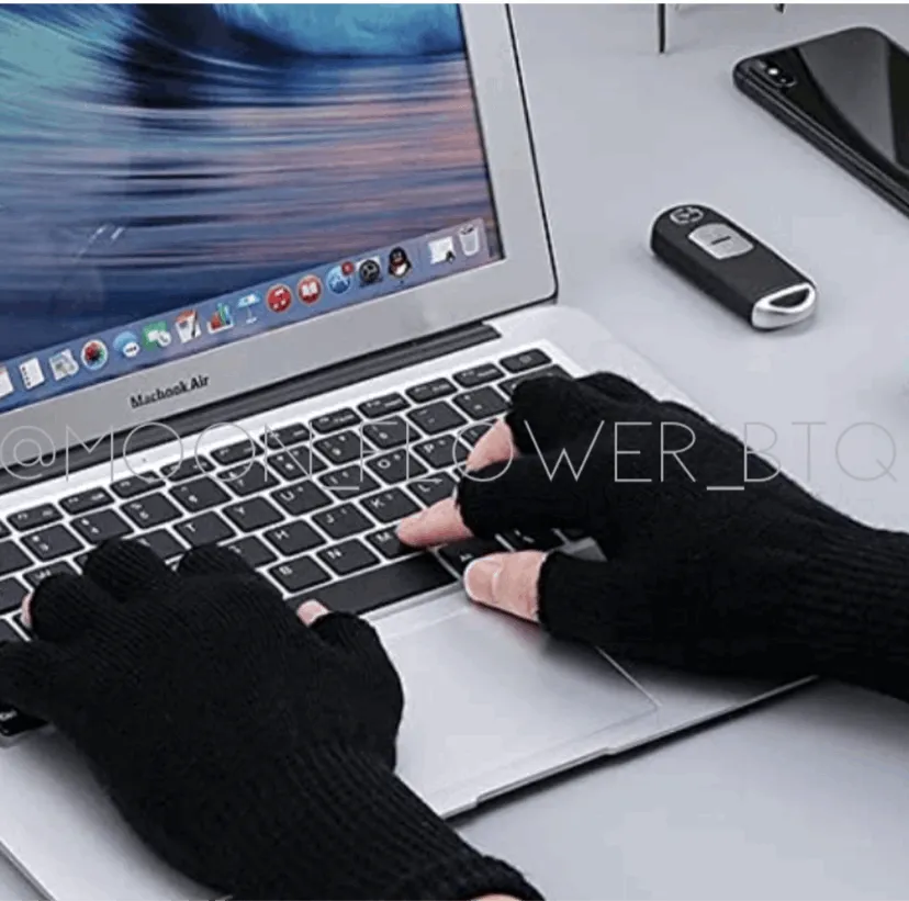 Black Stretchy Fingerless Winter Gloves