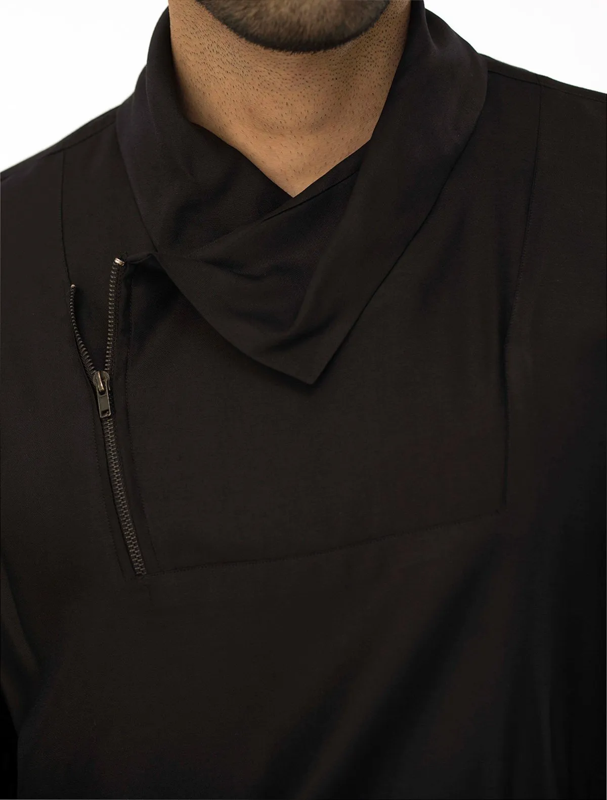 BLACK ZIP SCARF COLLAR