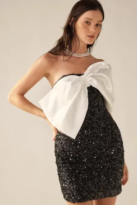 Black/White Asymmetric Sequin Off Shoulder Silk Ribbon Dress