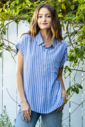 BLUE AND WHITE STRIPED BUTTON-DOWN TOP