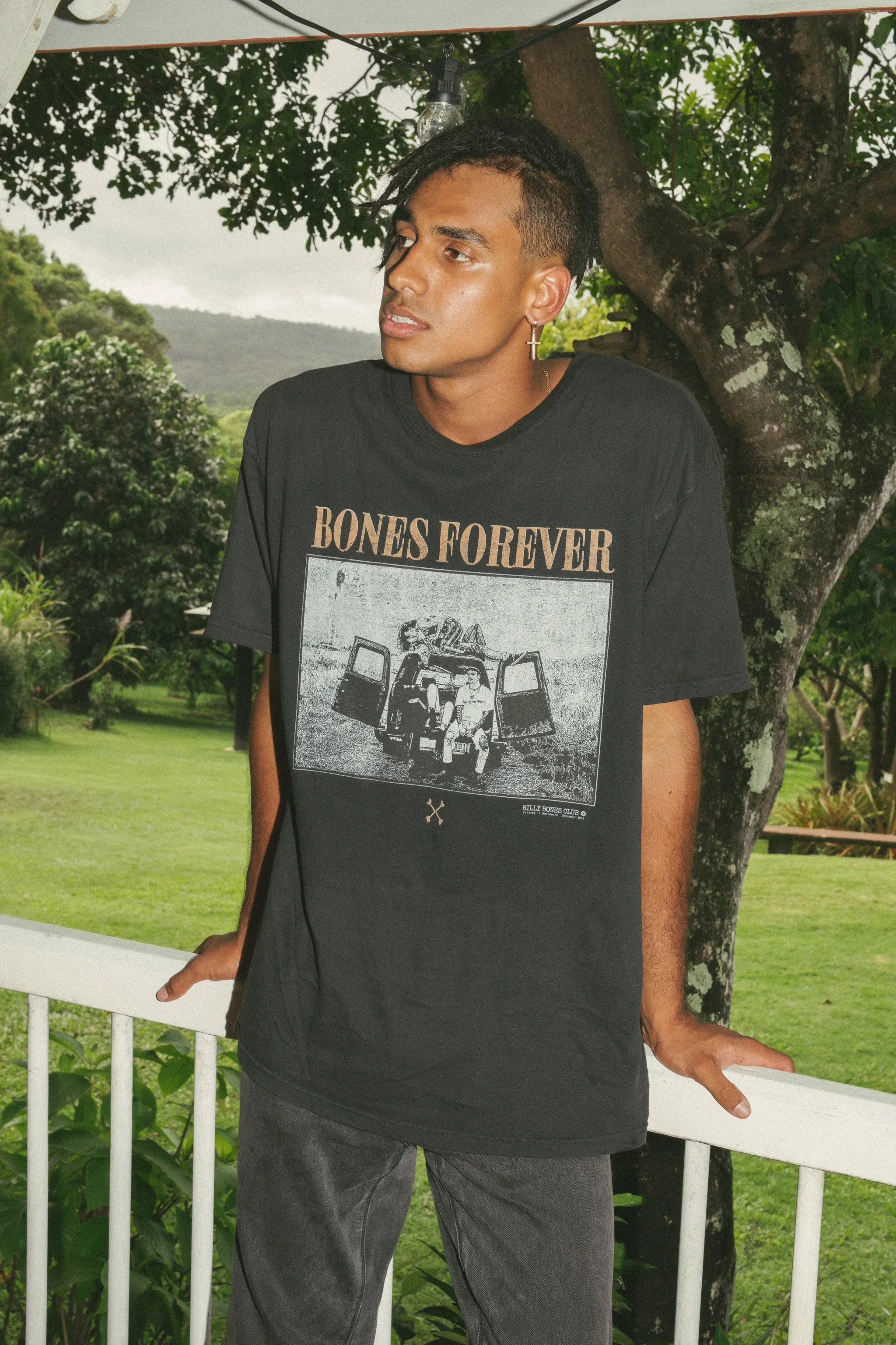 Bones Forever Tee - Vintage Black