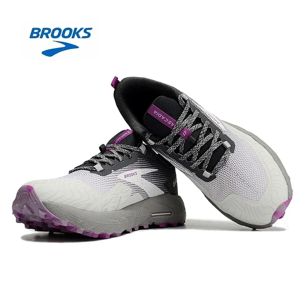 BROOKS Cascadia 17 Running Shoes - Essential for Stroke Recovery