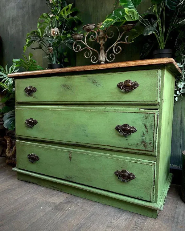 Capability Green - Annie Sloan Chalk Paint