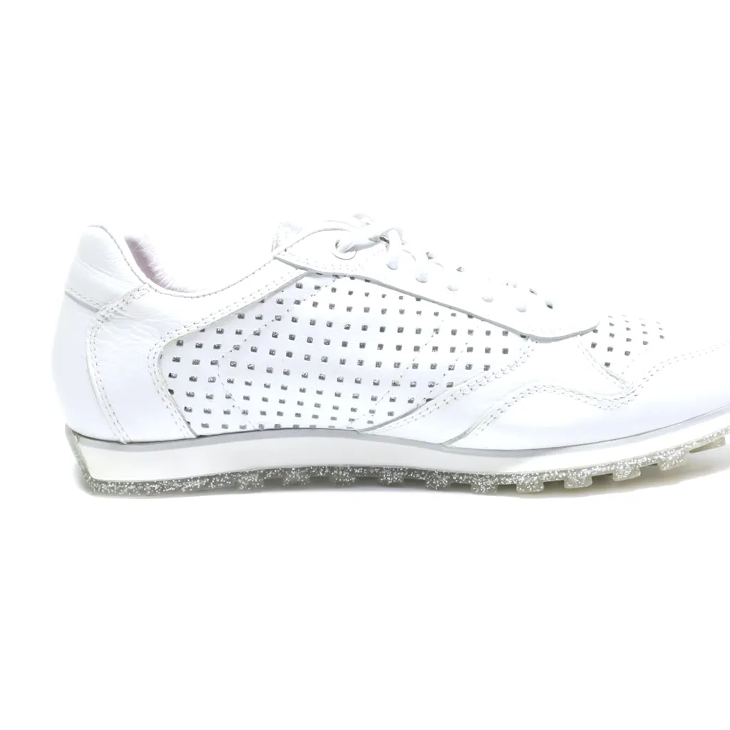 Cetti Low-Top Sneakers Leather White Colour For Women