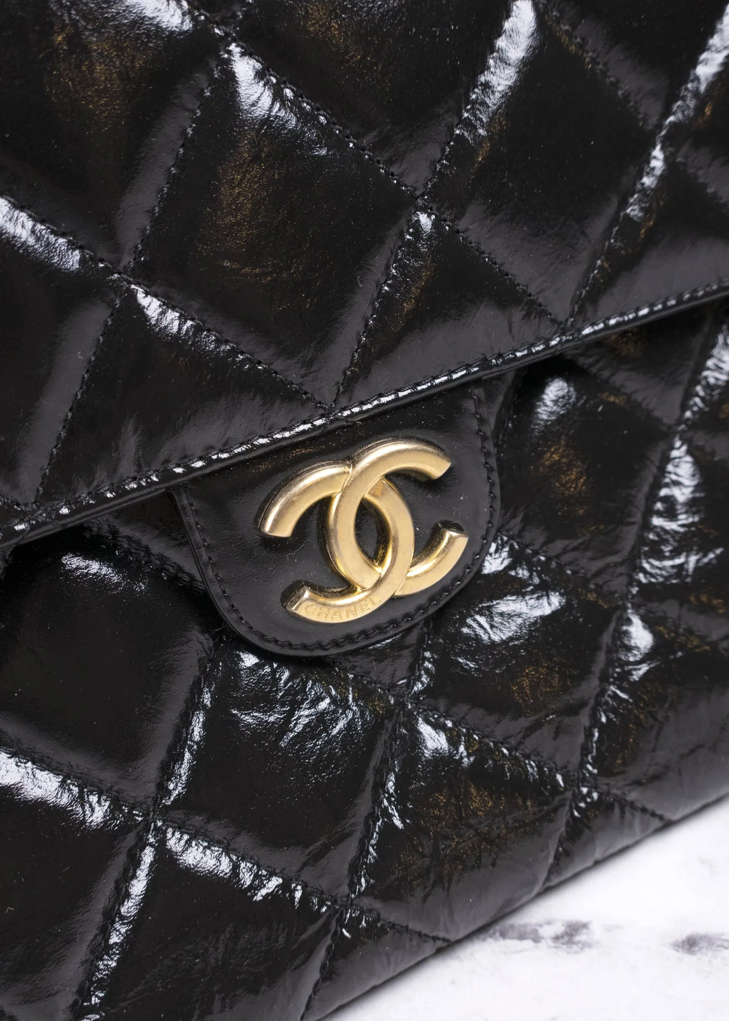 Chanel Shiny Crumpled Calfskin Quilted Large Wavy CC