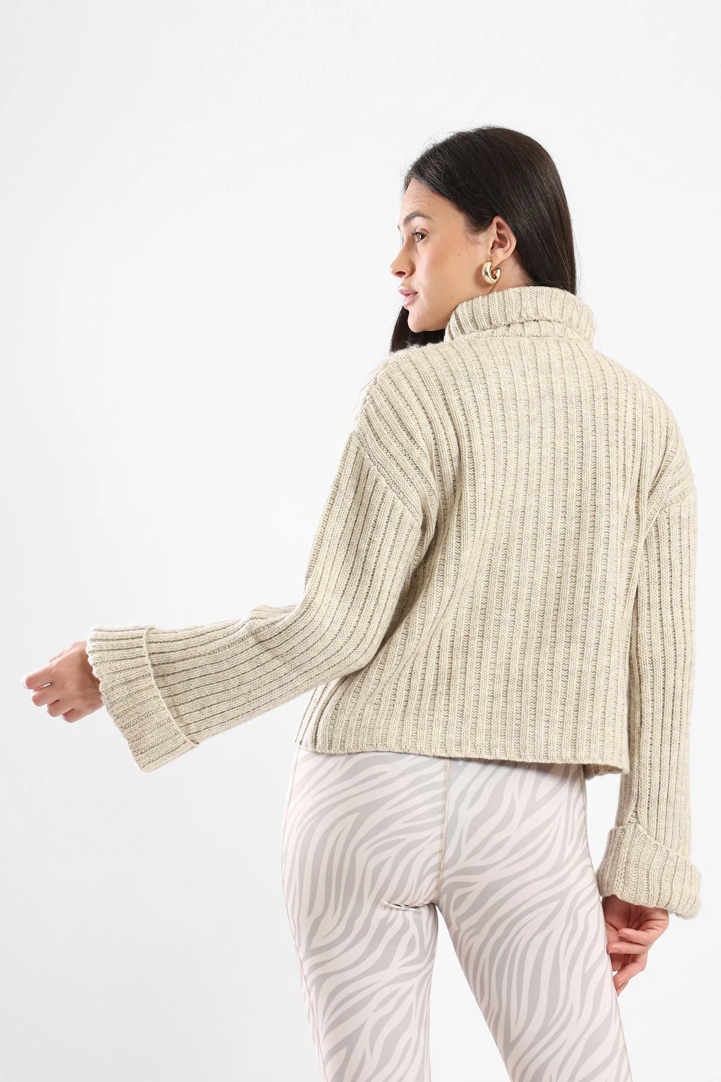 CHUNKY HIGH NECK SWEATER - BEIGE