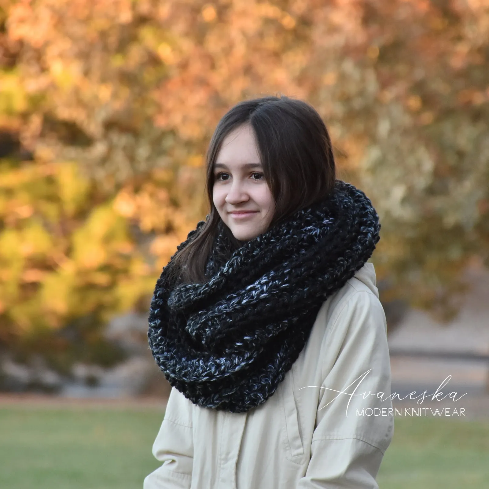 Chunky Infinity Scarf | THE WASHINGTON