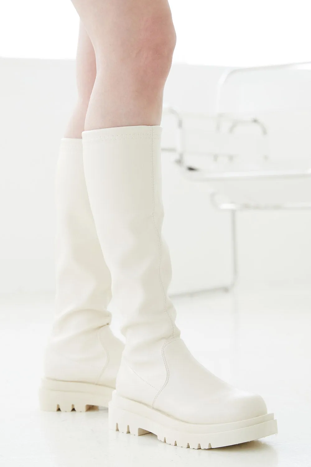 Claire Stretchy Flatform Boots