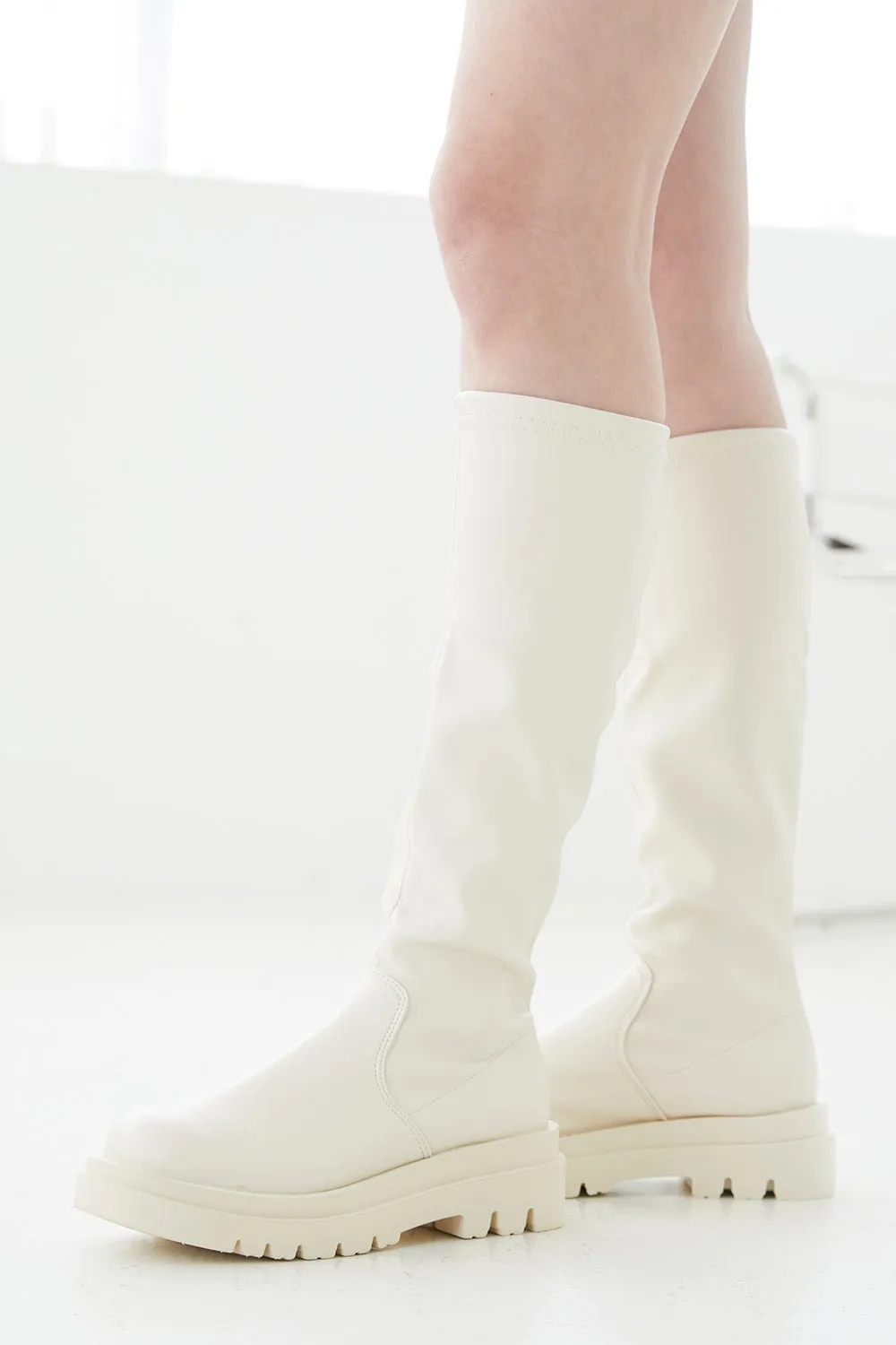 Claire Stretchy Flatform Boots