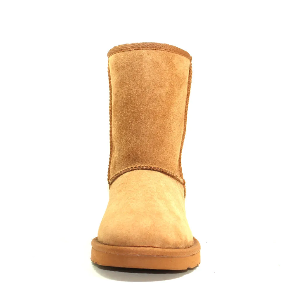 Classic Medium Ugg Boot - Chestnut