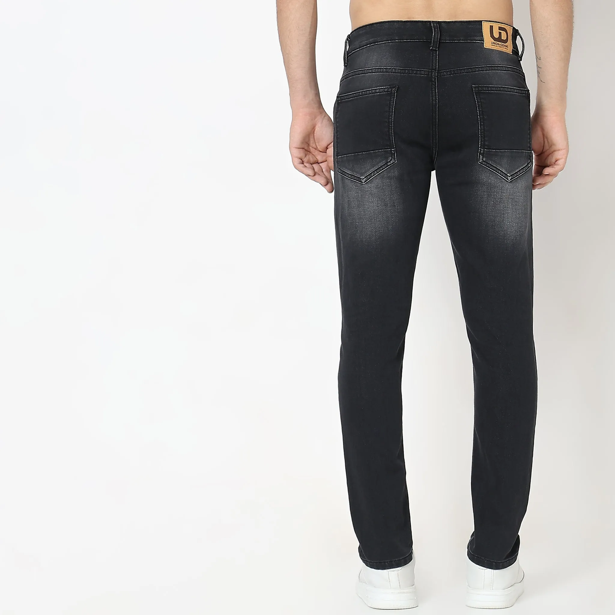 Comfort Fit Jeans