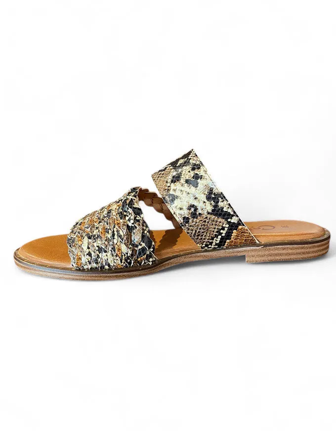 Cosku Sandals Mamba Leather