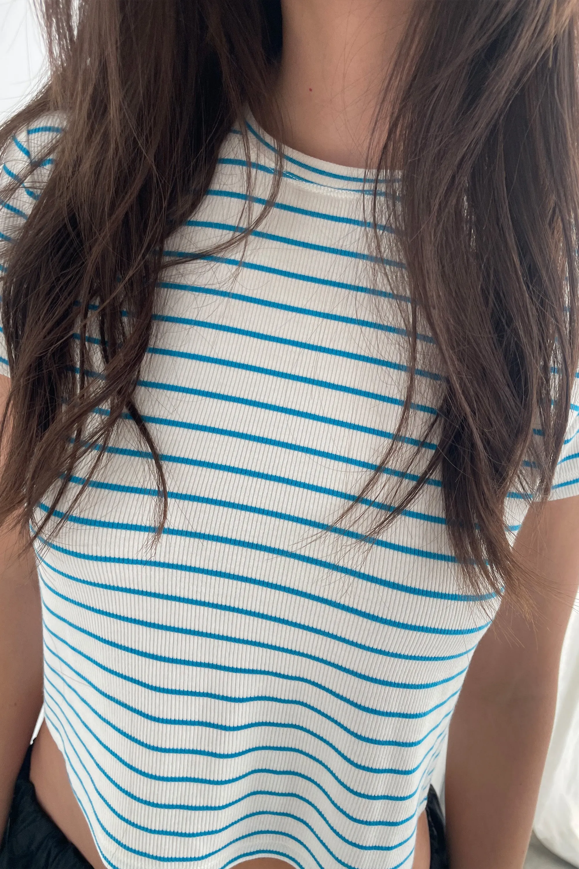 CROPPED STRIPED T-SHIRT