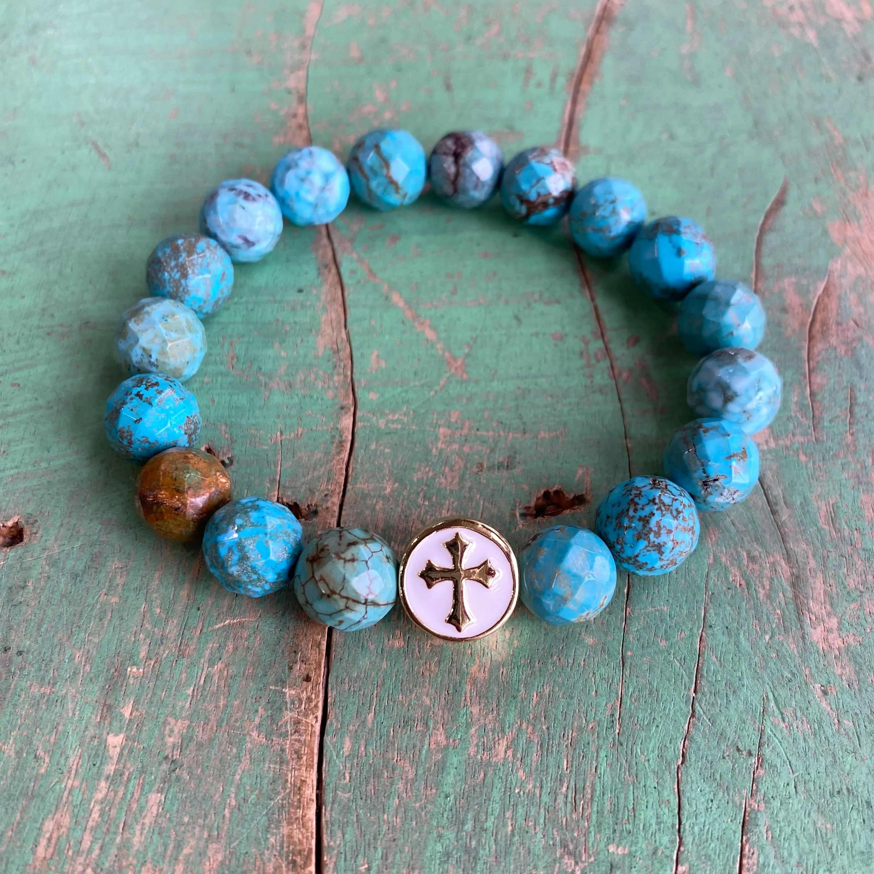 Cross Spring Bracelet