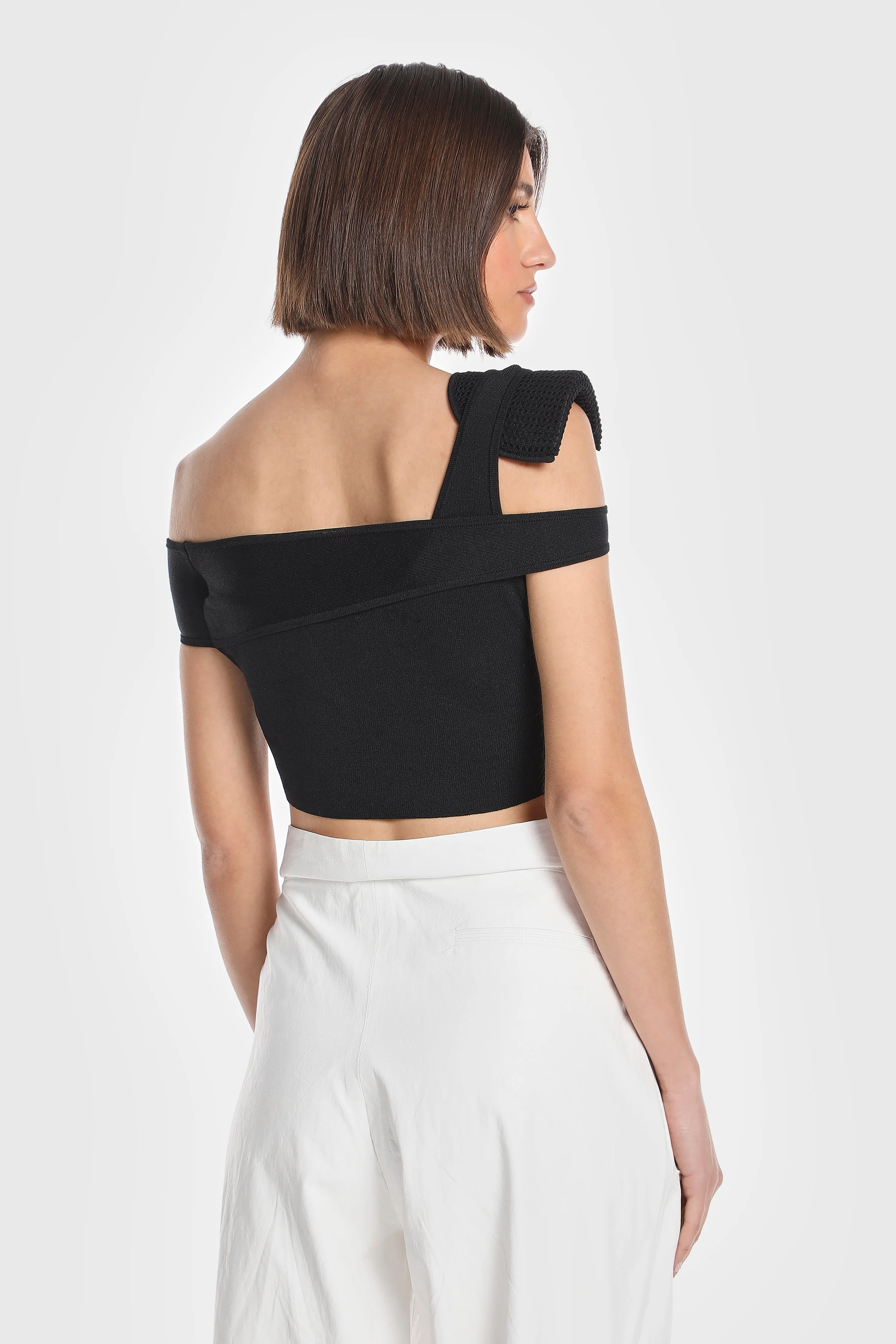 CROSSOVER ONE SHOULDER TOP W/ SHOULDER PAD