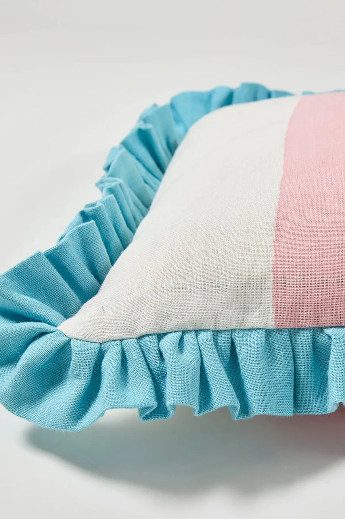 Cushion Frill Wide Stripe Pink