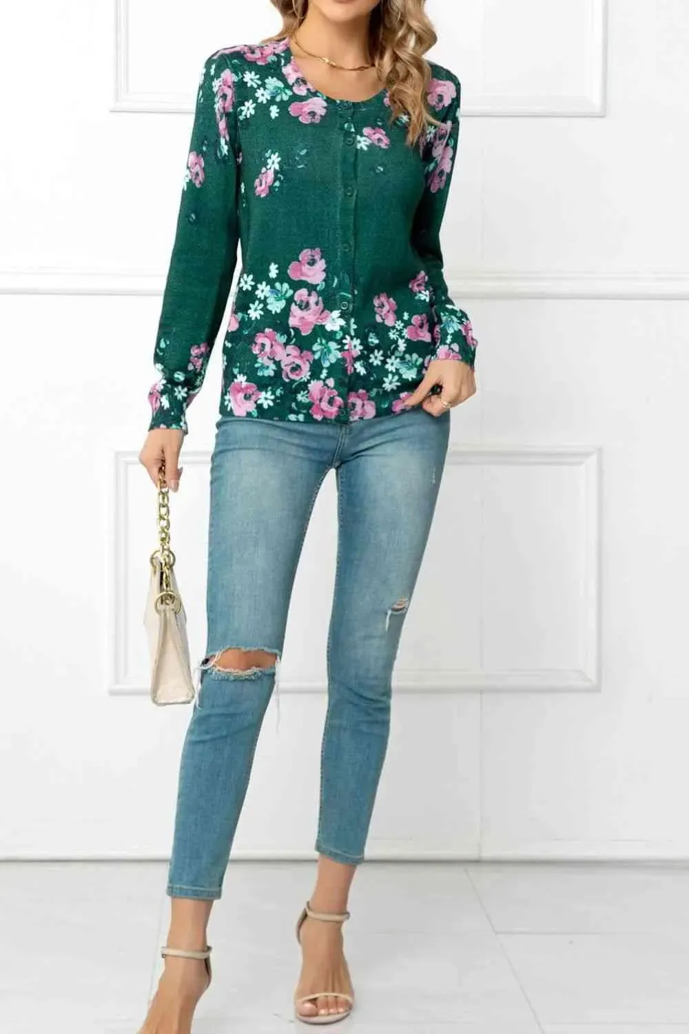 Cute Floral Button Cardigan: Perfect for Spring Looks!