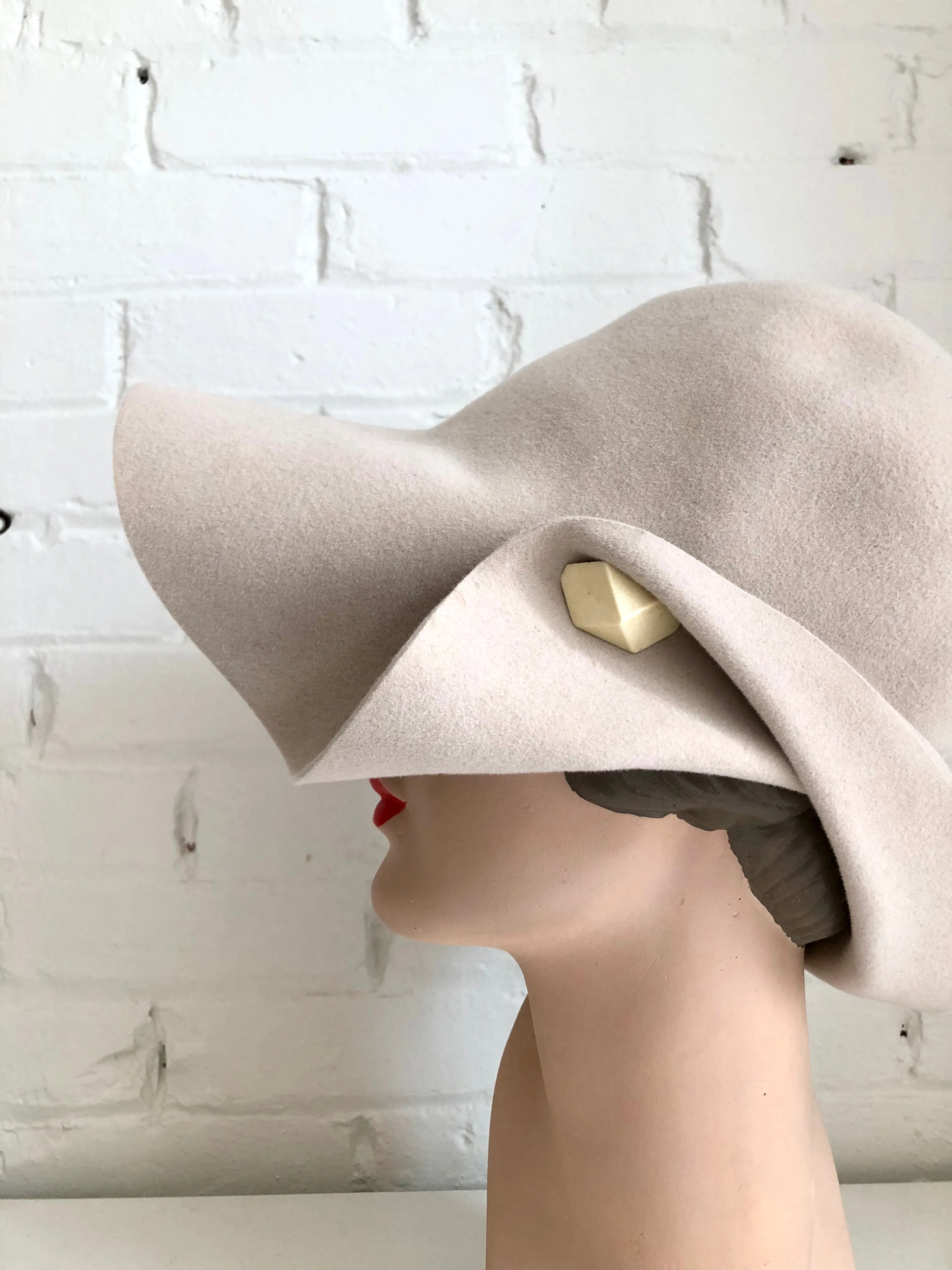 Daino Felted Wool 1920s Cloche Hat