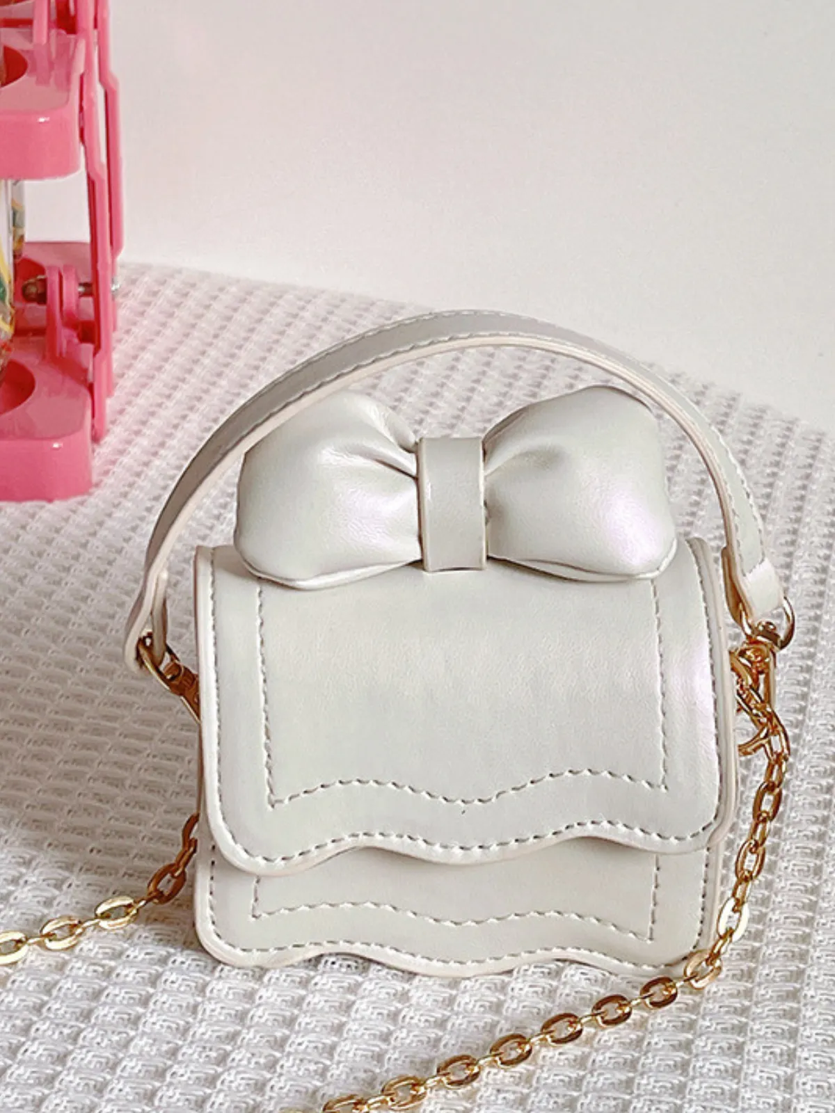 Dainty Doll Bow-Embellished Crossbody Bag