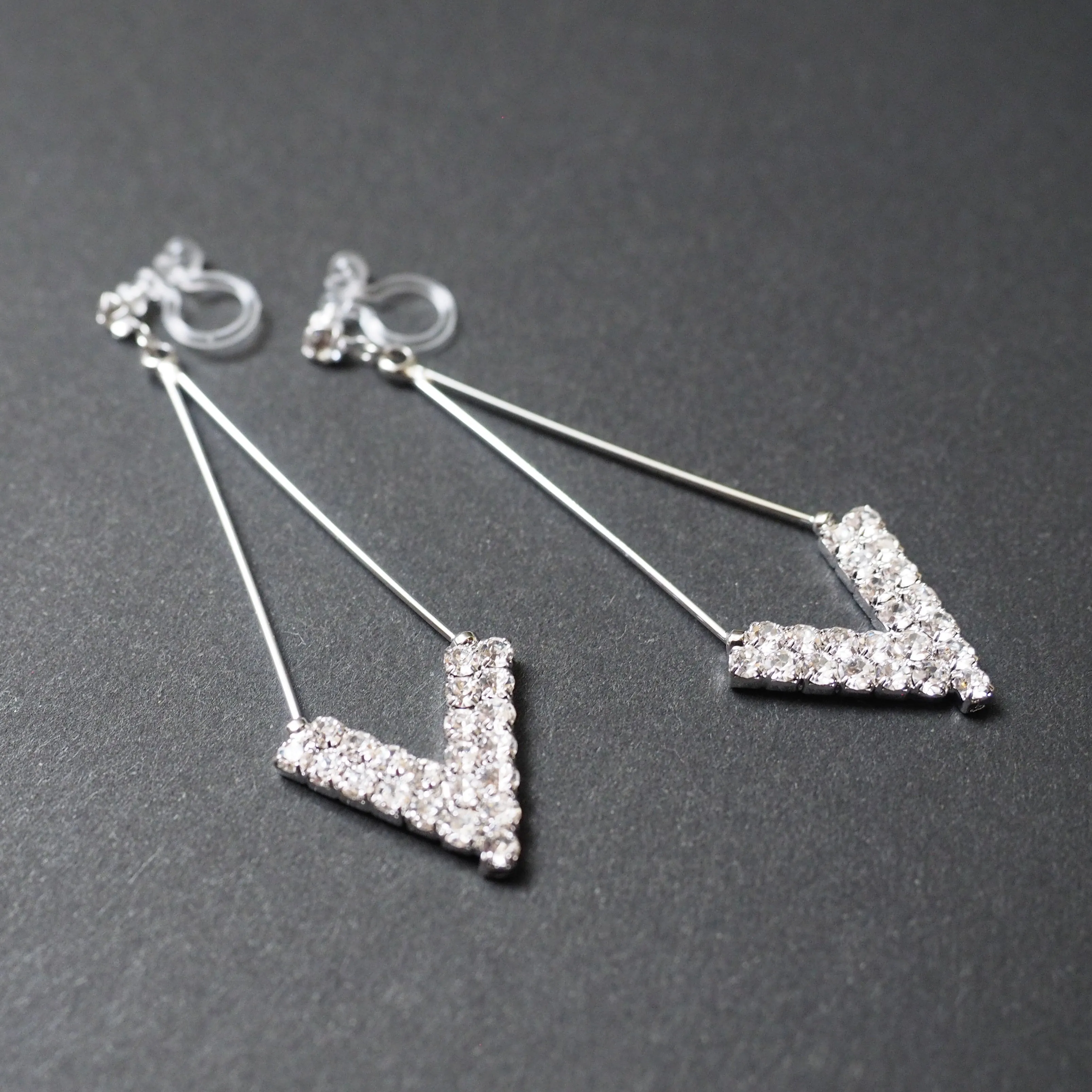 Dangle Silver Arrow Shaped Rihnestone Crystal Invisible Clip On Earrings