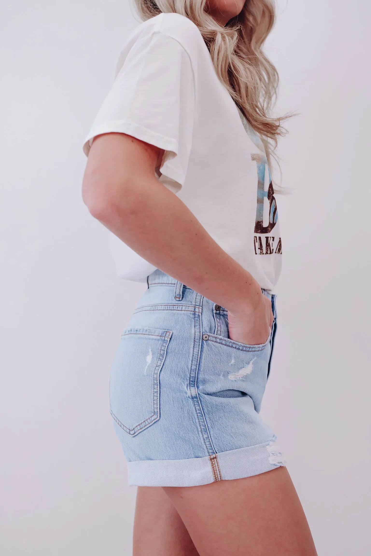 Davi Distressed Denim Shorts - Light Wash